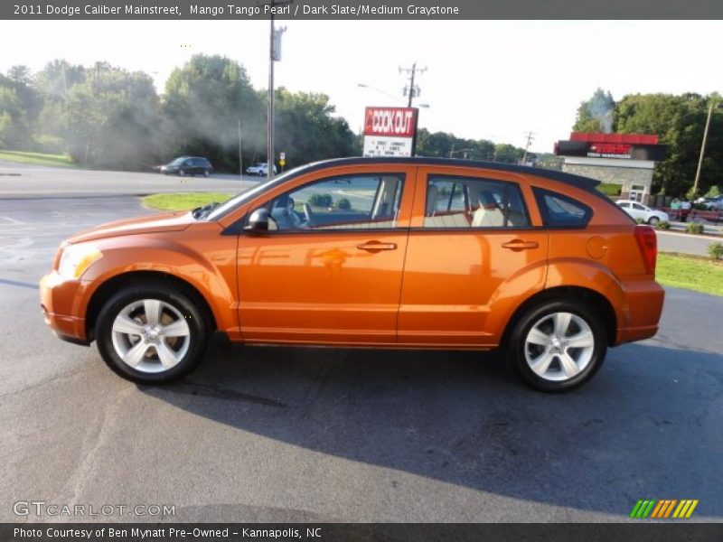 Mango Tango Pearl / Dark Slate/Medium Graystone 2011 Dodge Caliber Mainstreet