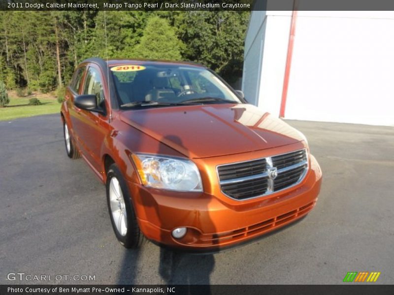 Mango Tango Pearl / Dark Slate/Medium Graystone 2011 Dodge Caliber Mainstreet