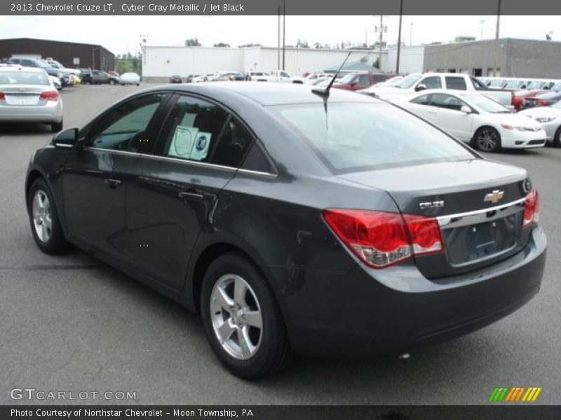 Cyber Gray Metallic / Jet Black 2013 Chevrolet Cruze LT