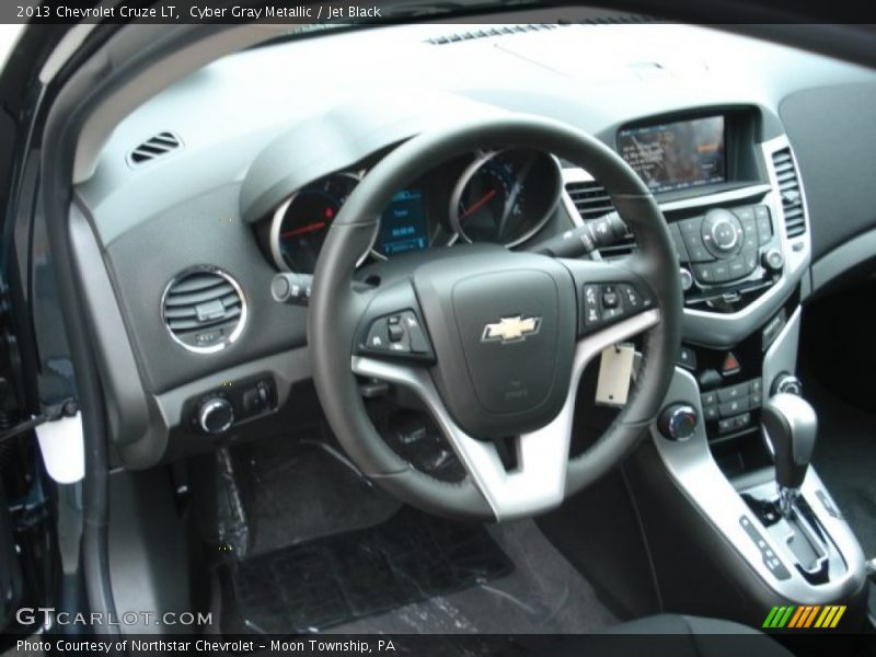 Cyber Gray Metallic / Jet Black 2013 Chevrolet Cruze LT