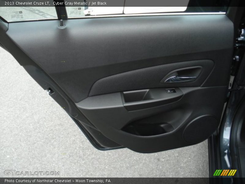 Cyber Gray Metallic / Jet Black 2013 Chevrolet Cruze LT