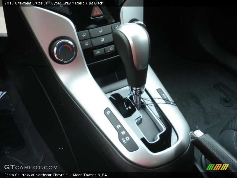 Cyber Gray Metallic / Jet Black 2013 Chevrolet Cruze LT