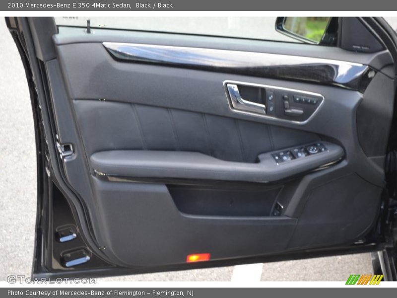 Black / Black 2010 Mercedes-Benz E 350 4Matic Sedan