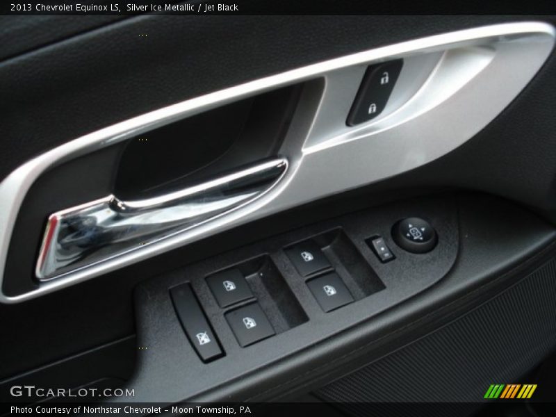 Silver Ice Metallic / Jet Black 2013 Chevrolet Equinox LS