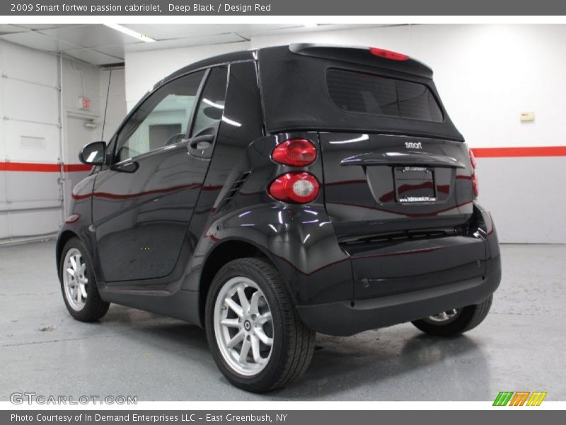 Deep Black / Design Red 2009 Smart fortwo passion cabriolet