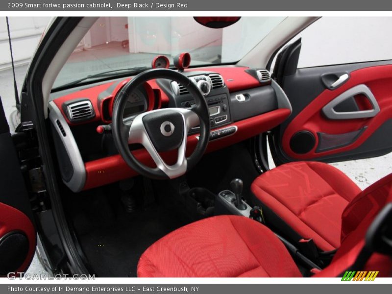 Deep Black / Design Red 2009 Smart fortwo passion cabriolet