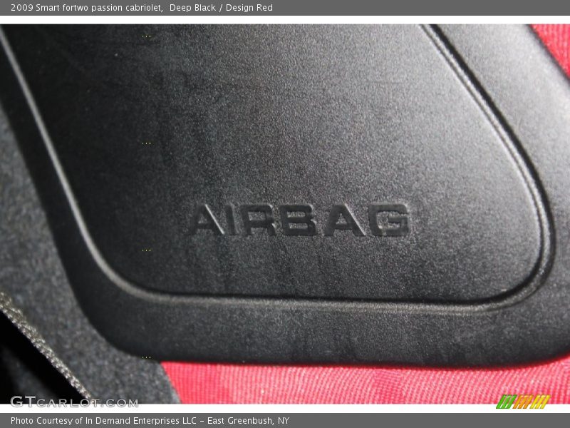 Deep Black / Design Red 2009 Smart fortwo passion cabriolet