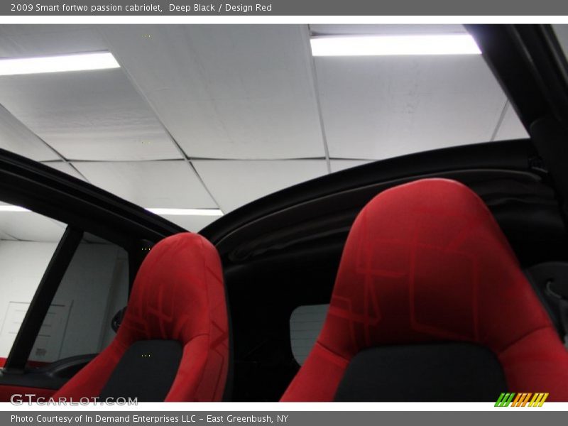 Deep Black / Design Red 2009 Smart fortwo passion cabriolet