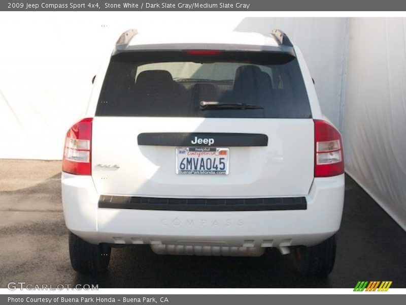 Stone White / Dark Slate Gray/Medium Slate Gray 2009 Jeep Compass Sport 4x4
