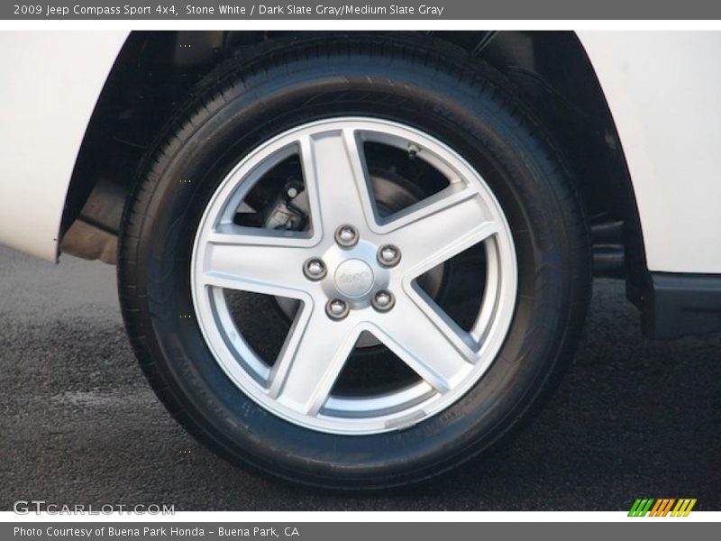 Stone White / Dark Slate Gray/Medium Slate Gray 2009 Jeep Compass Sport 4x4