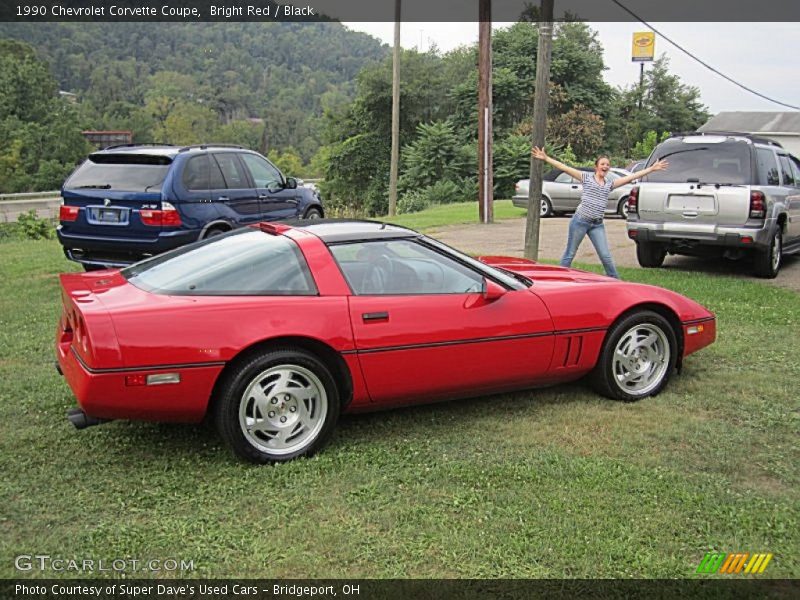 Bright Red / Black 1990 Chevrolet Corvette Coupe