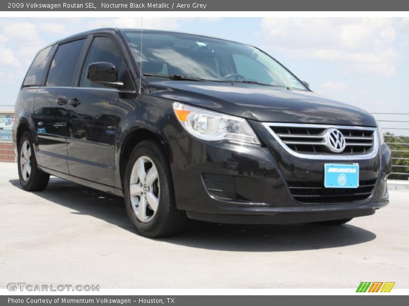 Nocturne Black Metallic / Aero Grey 2009 Volkswagen Routan SEL