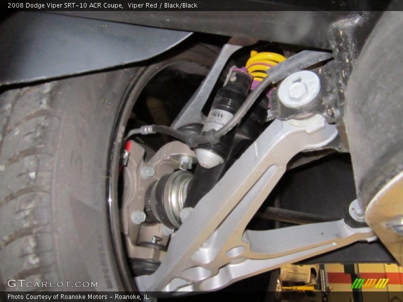 Undercarriage of 2008 Viper SRT-10 ACR Coupe