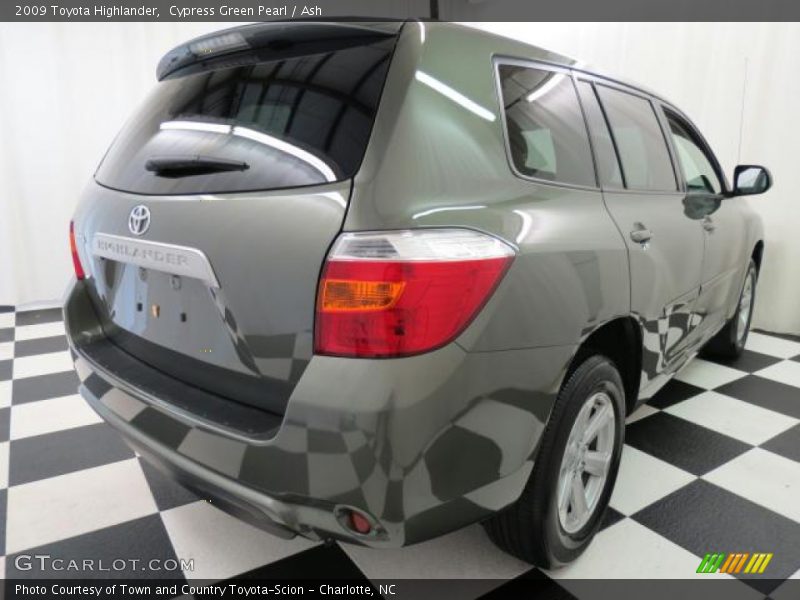 Cypress Green Pearl / Ash 2009 Toyota Highlander