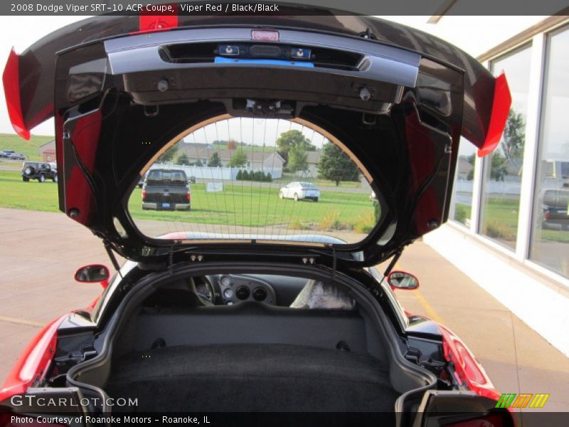  2008 Viper SRT-10 ACR Coupe Trunk