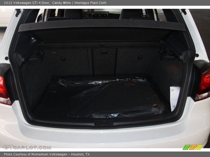 Candy White / Interlagos Plaid Cloth 2013 Volkswagen GTI 4 Door