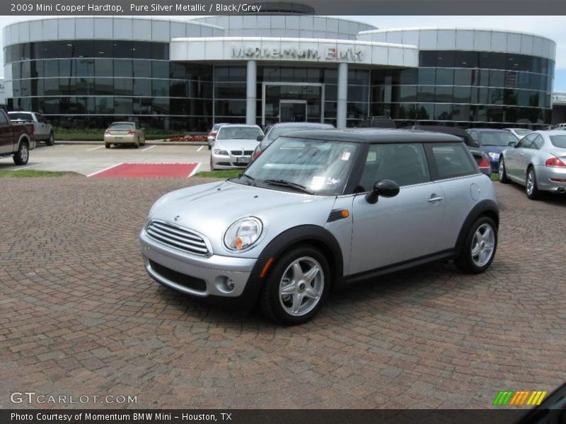 Pure Silver Metallic / Black/Grey 2009 Mini Cooper Hardtop