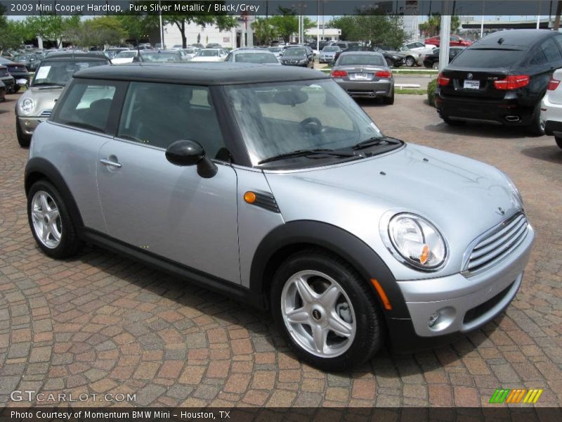 Pure Silver Metallic / Black/Grey 2009 Mini Cooper Hardtop