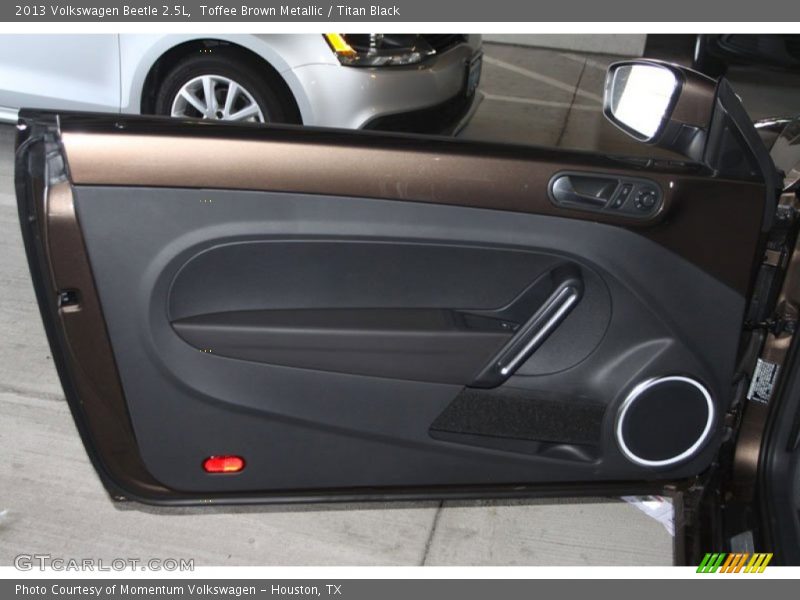 Toffee Brown Metallic / Titan Black 2013 Volkswagen Beetle 2.5L