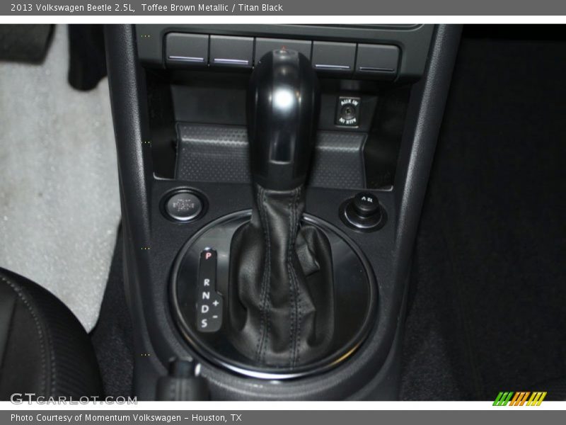 Toffee Brown Metallic / Titan Black 2013 Volkswagen Beetle 2.5L