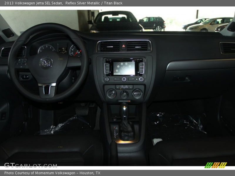 Reflex Silver Metallic / Titan Black 2013 Volkswagen Jetta SEL Sedan