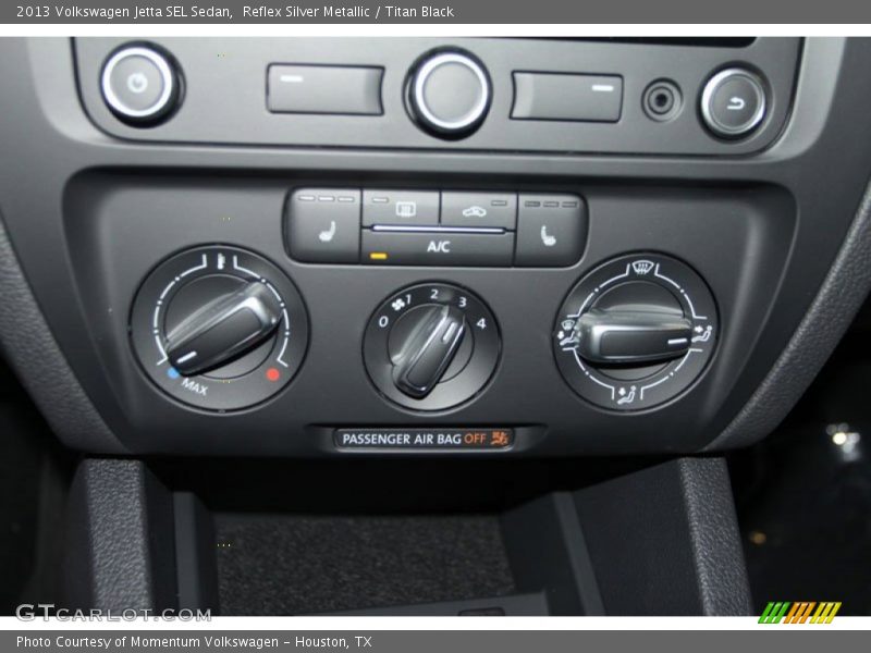 Reflex Silver Metallic / Titan Black 2013 Volkswagen Jetta SEL Sedan