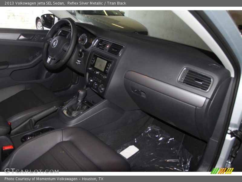 Reflex Silver Metallic / Titan Black 2013 Volkswagen Jetta SEL Sedan