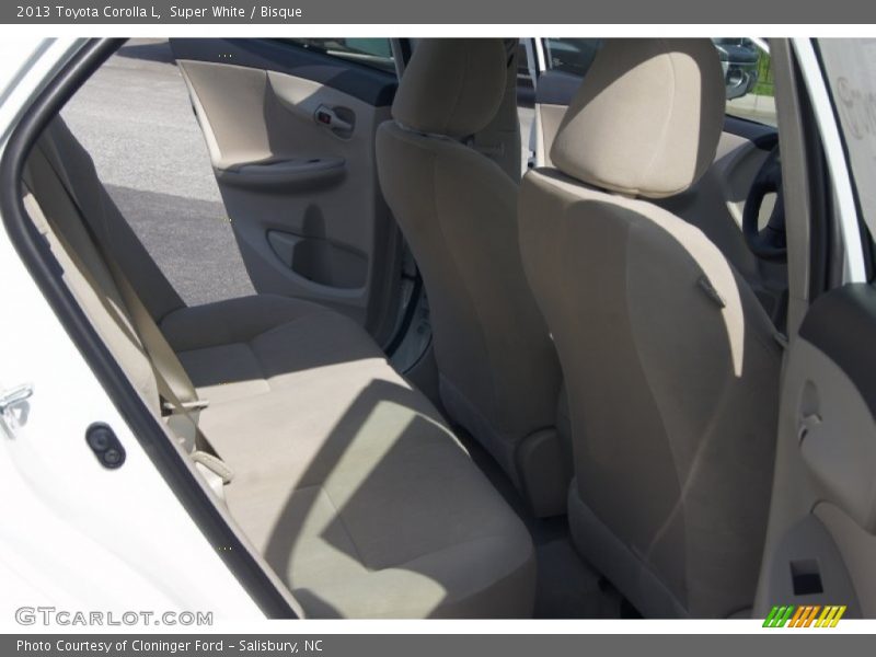 Super White / Bisque 2013 Toyota Corolla L