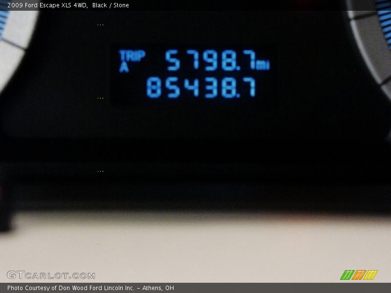 Black / Stone 2009 Ford Escape XLS 4WD