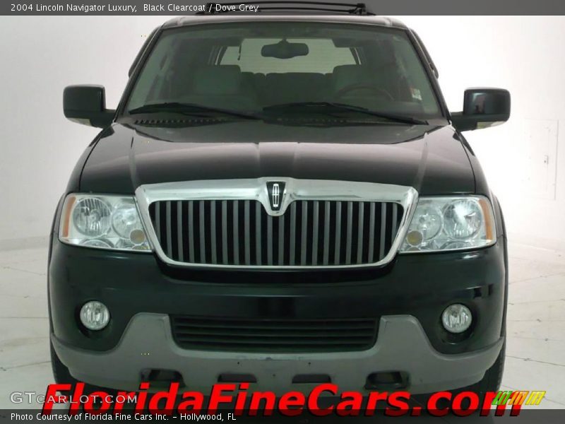 Black Clearcoat / Dove Grey 2004 Lincoln Navigator Luxury