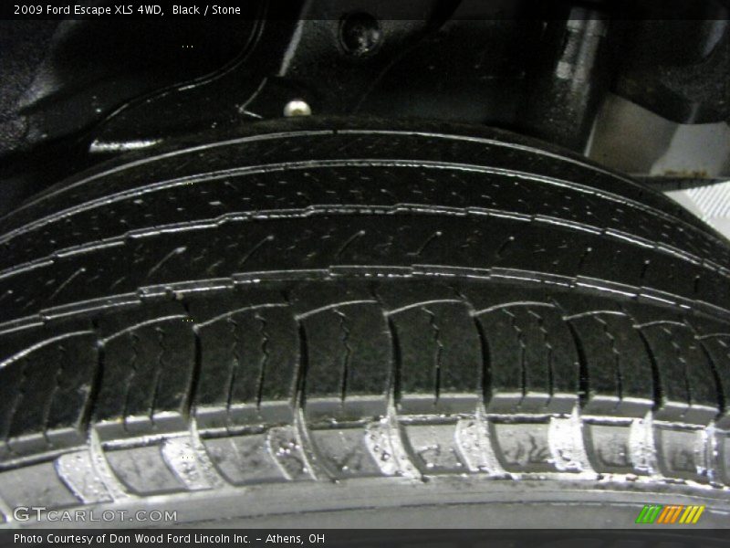 Black / Stone 2009 Ford Escape XLS 4WD