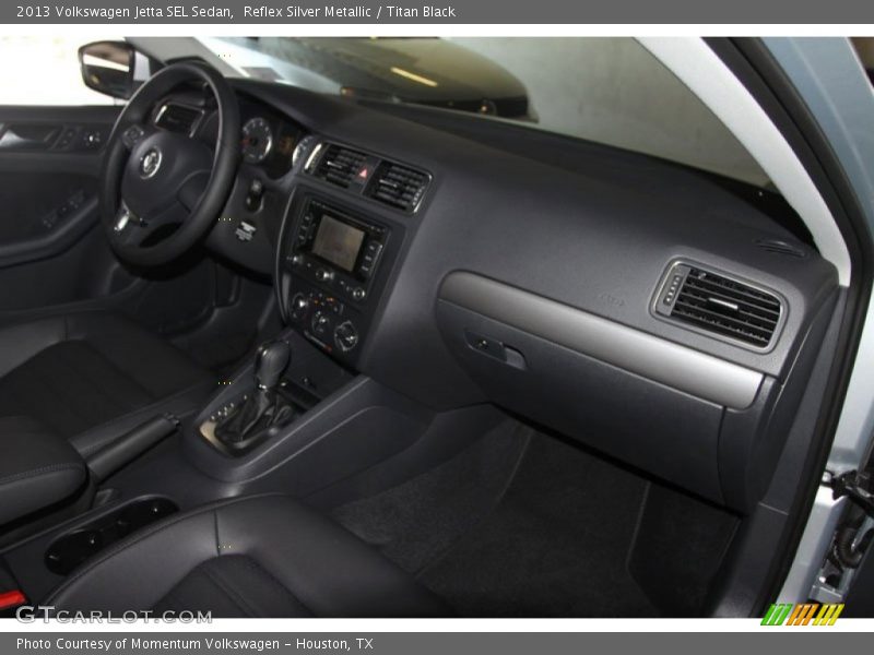 Reflex Silver Metallic / Titan Black 2013 Volkswagen Jetta SEL Sedan