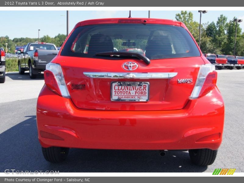 Absolutely Red / Ash Gray 2012 Toyota Yaris L 3 Door