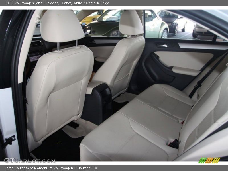 Candy White / Cornsilk Beige 2013 Volkswagen Jetta SE Sedan