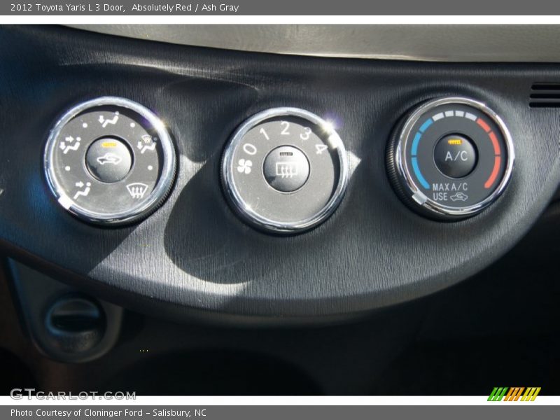 Absolutely Red / Ash Gray 2012 Toyota Yaris L 3 Door