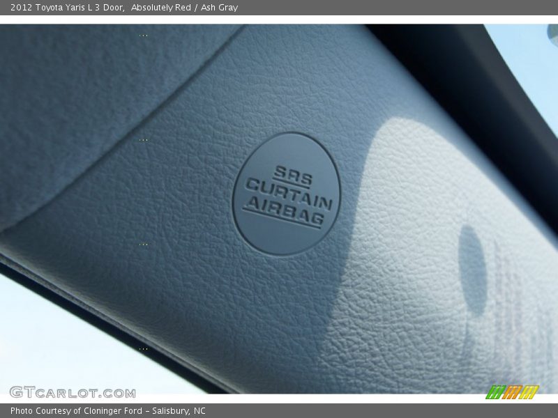 Absolutely Red / Ash Gray 2012 Toyota Yaris L 3 Door
