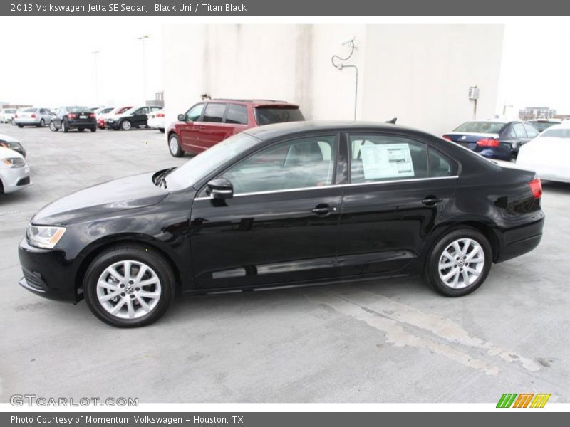 Black Uni / Titan Black 2013 Volkswagen Jetta SE Sedan