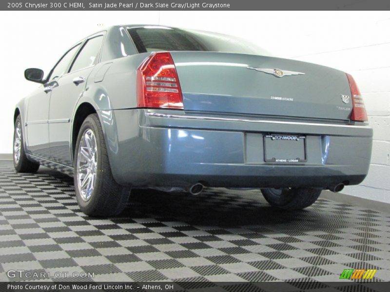 Satin Jade Pearl / Dark Slate Gray/Light Graystone 2005 Chrysler 300 C HEMI