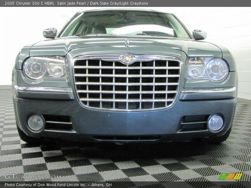 Satin Jade Pearl / Dark Slate Gray/Light Graystone 2005 Chrysler 300 C HEMI