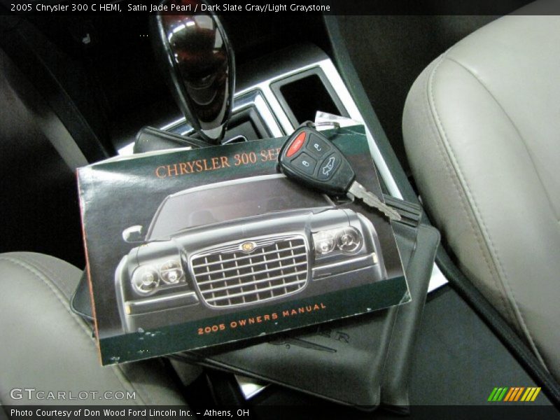 Satin Jade Pearl / Dark Slate Gray/Light Graystone 2005 Chrysler 300 C HEMI