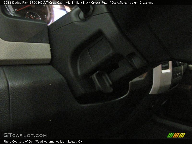 Brilliant Black Crystal Pearl / Dark Slate/Medium Graystone 2011 Dodge Ram 2500 HD SLT Crew Cab 4x4
