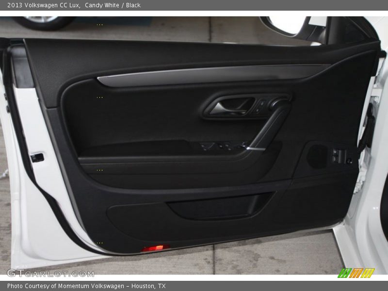 Candy White / Black 2013 Volkswagen CC Lux