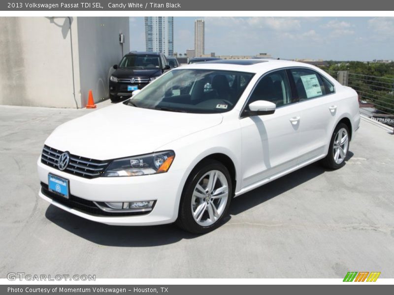 Candy White / Titan Black 2013 Volkswagen Passat TDI SEL
