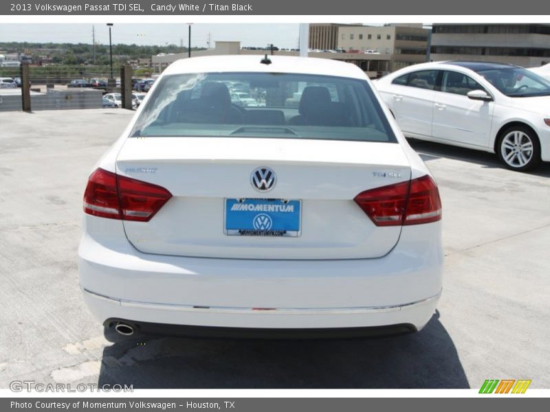 Candy White / Titan Black 2013 Volkswagen Passat TDI SEL