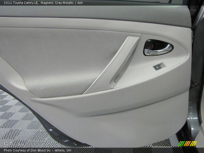 Magnetic Gray Metallic / Ash 2011 Toyota Camry LE