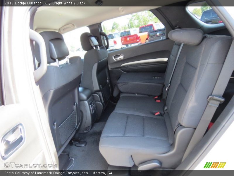 Bright White / Black 2013 Dodge Durango SXT