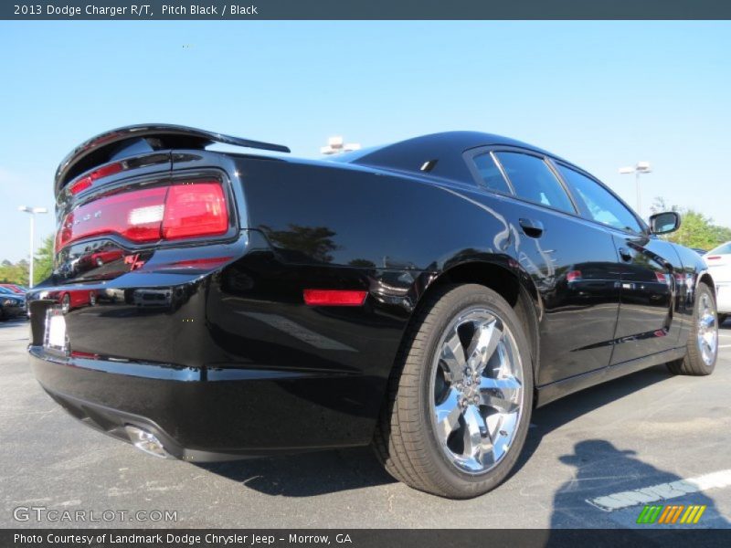 Pitch Black / Black 2013 Dodge Charger R/T