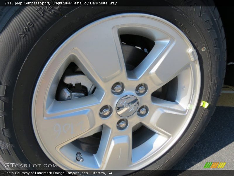 Bright Silver Metallic / Dark Slate Gray 2013 Jeep Compass Sport