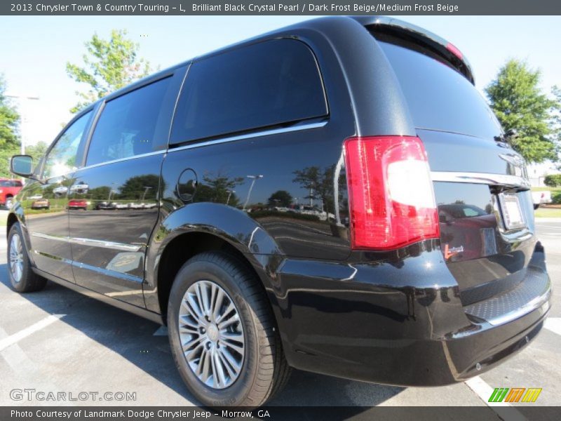 Brilliant Black Crystal Pearl / Dark Frost Beige/Medium Frost Beige 2013 Chrysler Town & Country Touring - L