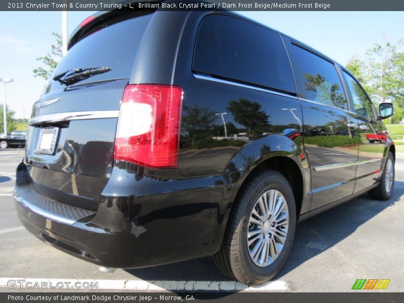 Brilliant Black Crystal Pearl / Dark Frost Beige/Medium Frost Beige 2013 Chrysler Town & Country Touring - L